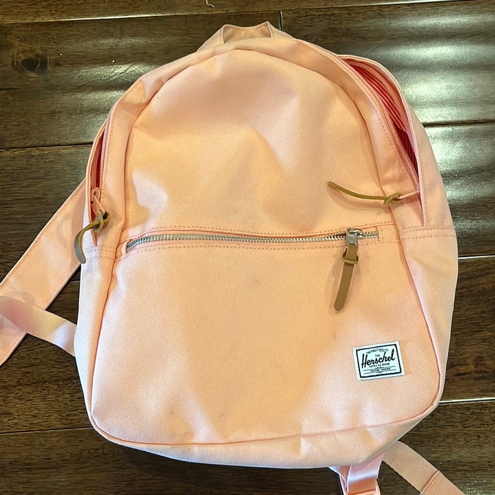 Pink salmon Herschel bag - Picture 1 of 6